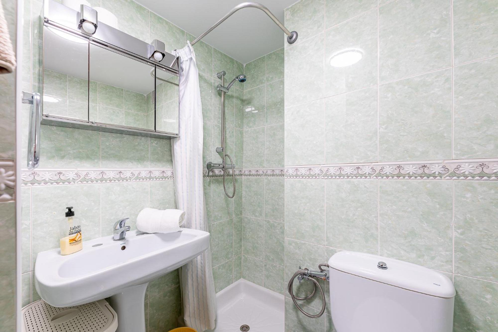 Los Boliches 3 Bed Ap フエンヒロラ エクステリア 写真
